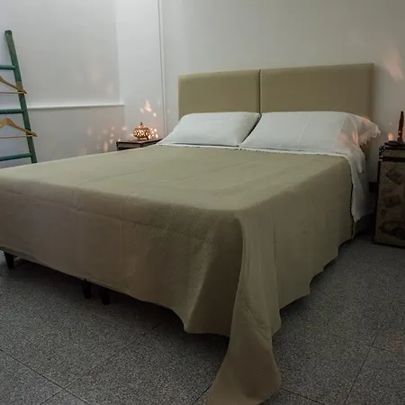 펜션 La Maison Doree 지아르디니낙소스