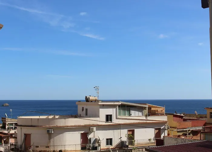 La Maison Dorée * Giardini-Naxos