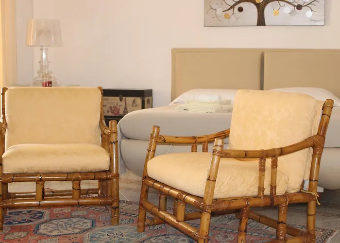 La Maison Dorée * Giardini-Naxos