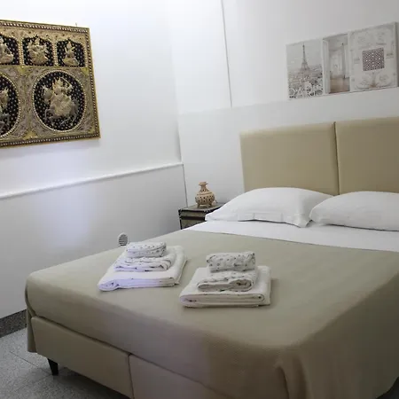 La Maison Doree Будинок відпочинку Джардіні-Наксос