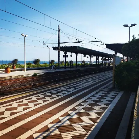 La Maison Dorée Сasa de vacaciones Giardini-Naxos